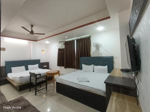 Hotel New Holiday Inn