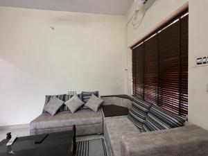 Nayanas Highway Nest 2bhk