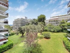 Studio 4 pers piscine plage à pied