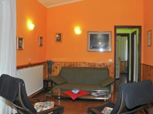 Idyllic cottage next to the beautiful Lake Idro