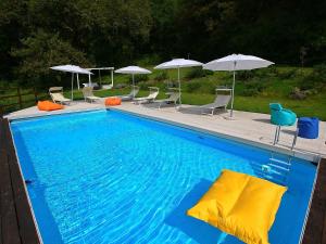 Ferienhaus Spacious Villa in Fabriano with Swimming Pool Fabriano Italien