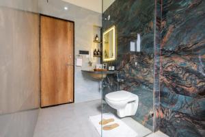 ELIVAAS Palazao, Stunning Getaway With Pvt Pool, Garden and Gazebo