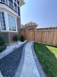 Luxury 2 Bedroom 2Bathroom Modern B Apartment in Ajax, Toronto