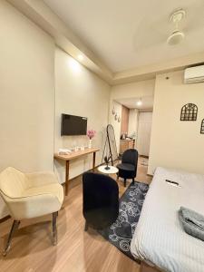 The golden regel loft