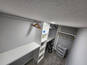 Luxurious home away from home with Aircon