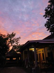 Keluncing Field Homestay