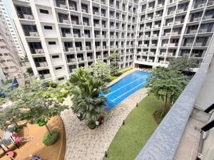 Shore 2 Residences RM 539 Emerald Green Suites Pool View by Prime Stay