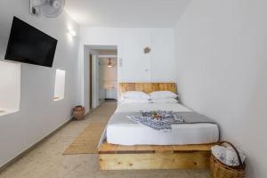 Casa del Mar Milos - on the beach