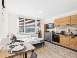 SuperApart Batorego 18 MiniStudio - Blisko SGH i Centrum