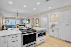 Beach and Bay Getaway