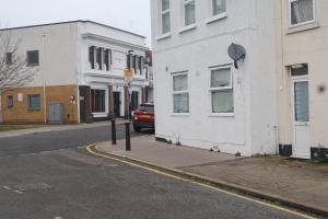 Airy 3 bedroom House