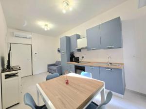 Columbus Apartment tra centro e mare Rif A850