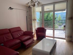 Serene Apartment Near Lenzburg Castle