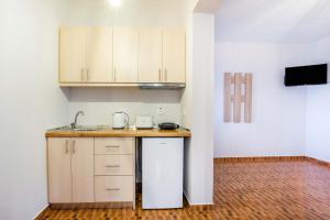 Enalia Suites