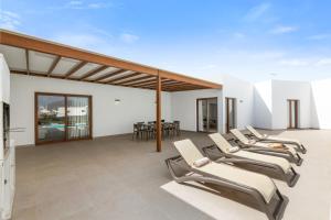 Villa Los Altos Anisa 13A by Escape Home