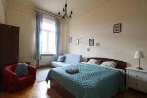 SOHO City View Apartment