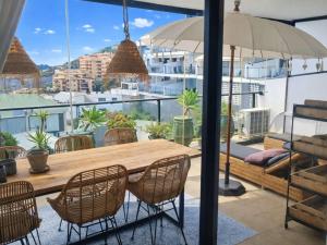 Scandi Style Sea View A113