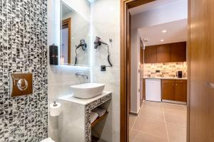 Duka Suites - Near Port, Beaches