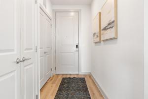 Signature 3BR 2BA Open Concept With Balcony