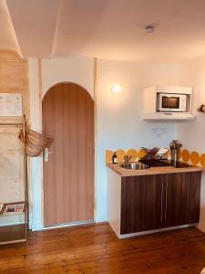 Villa Robs - Appartements tout confort, TV connectée, Haut débit, Localisation idéale - Courts séjours & Affaires