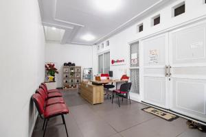 RedDoorz Syariah near RSUD Bogor