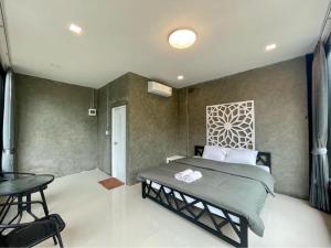 KK Riverside Resort