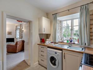 1 Bed in Cheltenham oc-44960