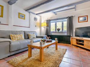 3 Bed in St. Austell oc-83541