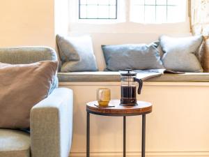 3 Bed in Cheltenham oc-75532