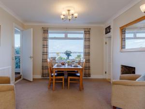 3 Bed in Brixham oc-bx007
