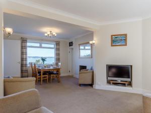 3 Bed in Brixham oc-bx007