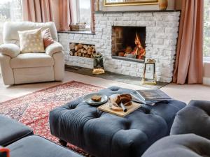 3 Bed in Malvern oc-90775