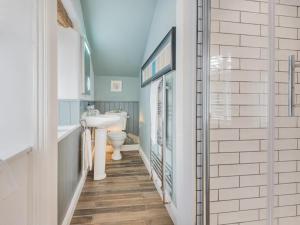 4 Bed in Broughton-in-furness oc-sz183