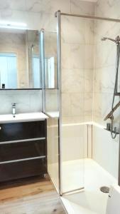 Panoramic Sea View and Beaches on Foot