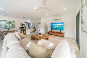 Curlew Cove