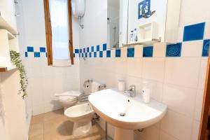 Casa del Sole 100m from the Beach, AC Wi-Fi