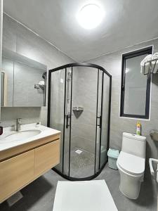 Elegant living three bedroom apartments with breathtaking amazing city views gym swimming pool fully equipped gym children playground and ample parking space and proximity to major shopping malls