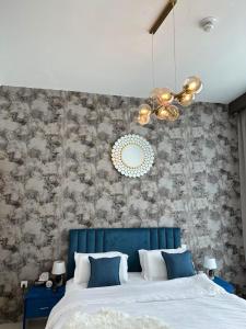 Modern, Comfortable, stylish, and well-located