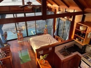 Barrbra BnB Over The Sea