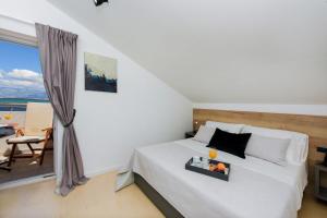 Marcela Sea front Center Luxury