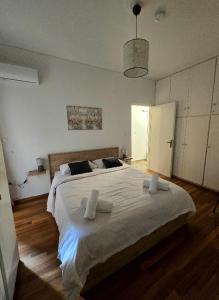 Your Athens Home Warm Cared by Rod - Station nearby