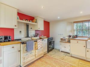 4 Bed in Chathill oc-93702