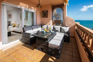 La Joya Seafront by Alfresco Stays