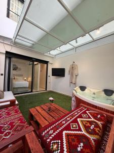 B7 Appartement luxueux avec jacuzzi privé, bourgogne