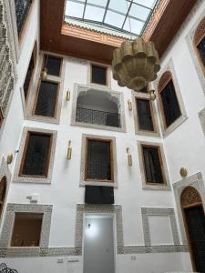 Riad Mira