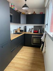 Appartement sous les toits BX Bastide