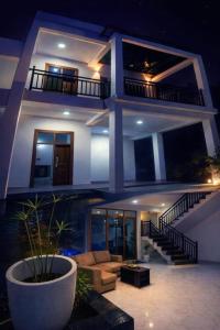 Travora Trails