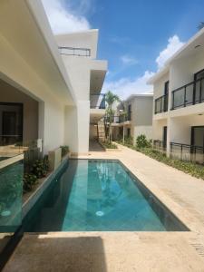 Luxury Penthouse, Pool, Bbq, Private Terrace