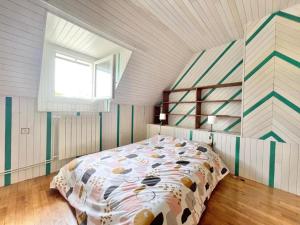 Grande maison familiale avec jardin proche des plages à Ploéven