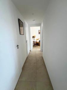 Villeneuve-Loubet Garden Level Apartment 4 Guests Swimming Pool